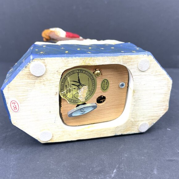 David Frykman Portfolio Santa on Skiis -Musical Figurine (1997) 11” – READ - Picture 11 of 13